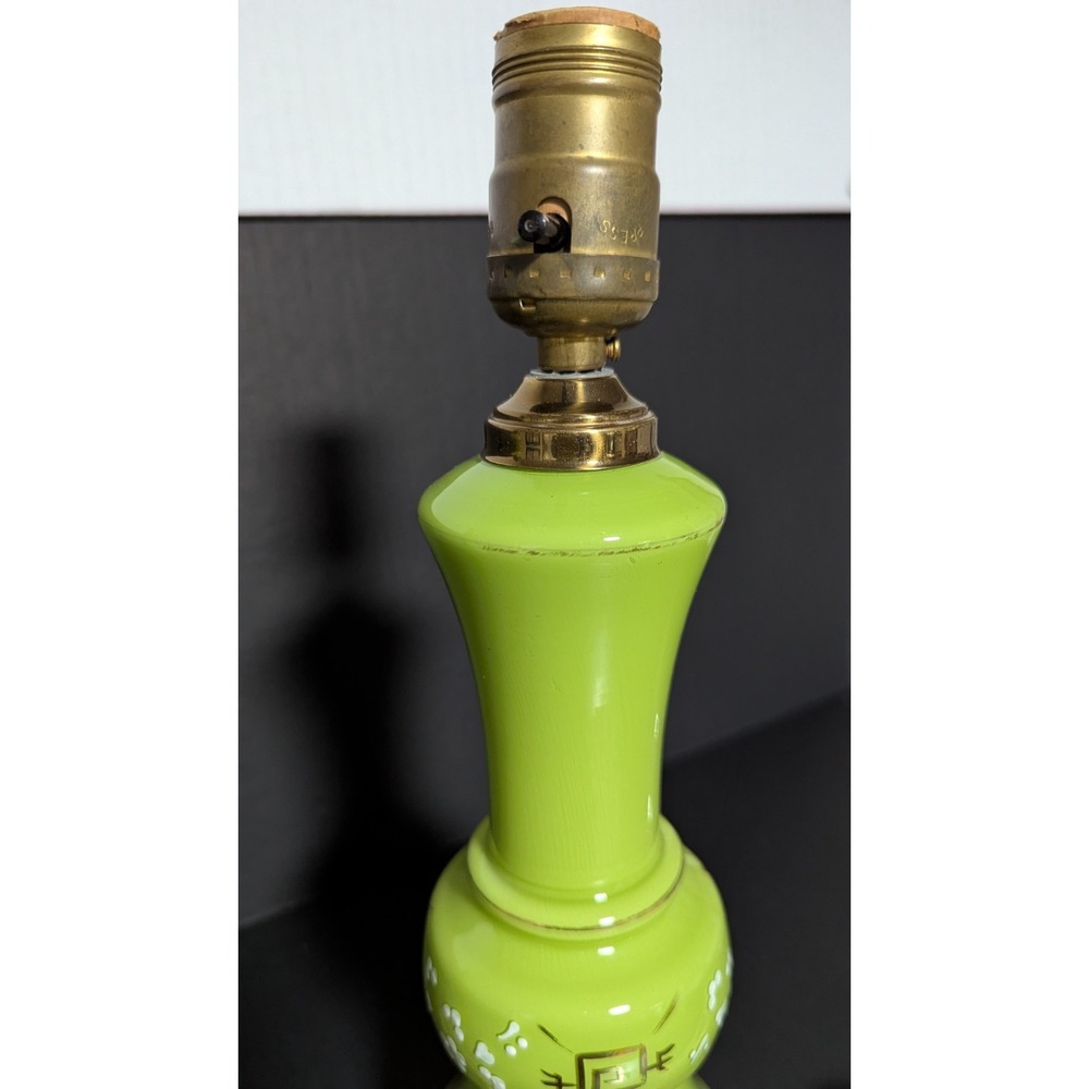 Vintage 1950's Working Pair of Hand Painted Green Glass & Brass Table Lamps - Picture 12 of 16
